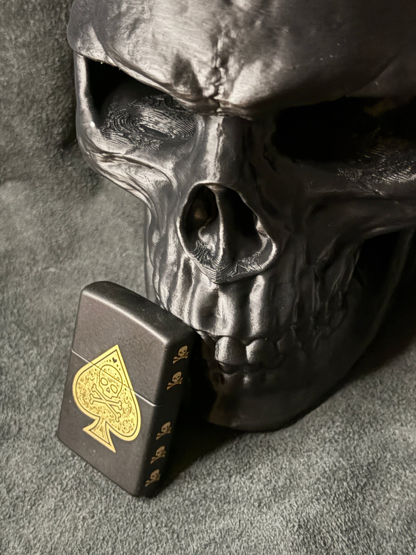 Matte Black Skull & Crossbones Zippo