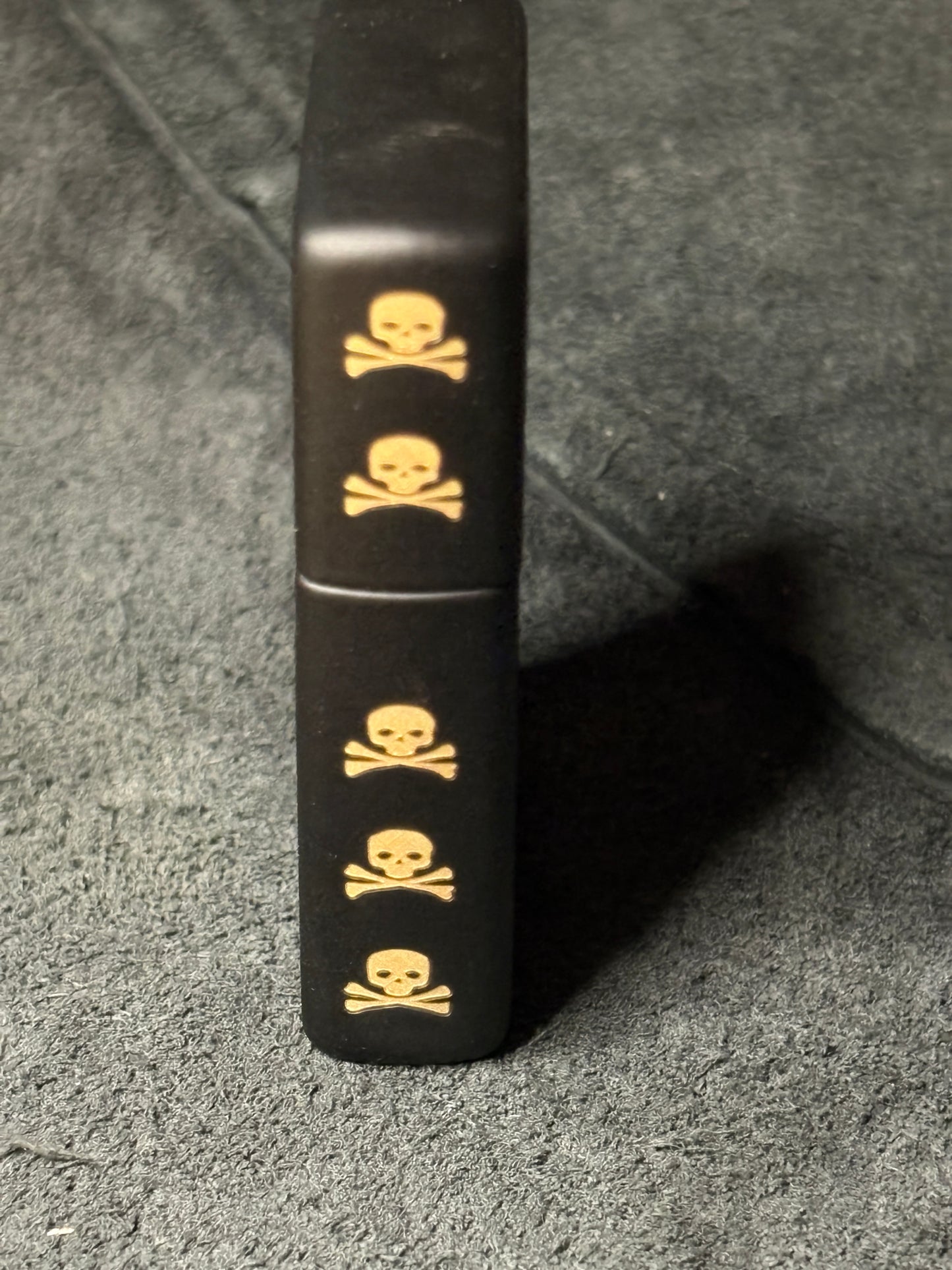 Matte Black Skull & Crossbones Zippo